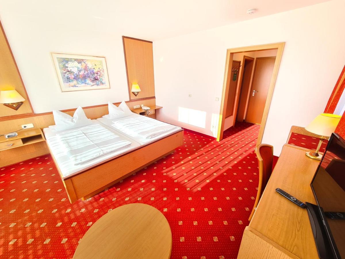 Thermenhotel Tannenhof - Ihr Wohlfuehl-Hotel Bad Füssing Zewnętrze zdjęcie