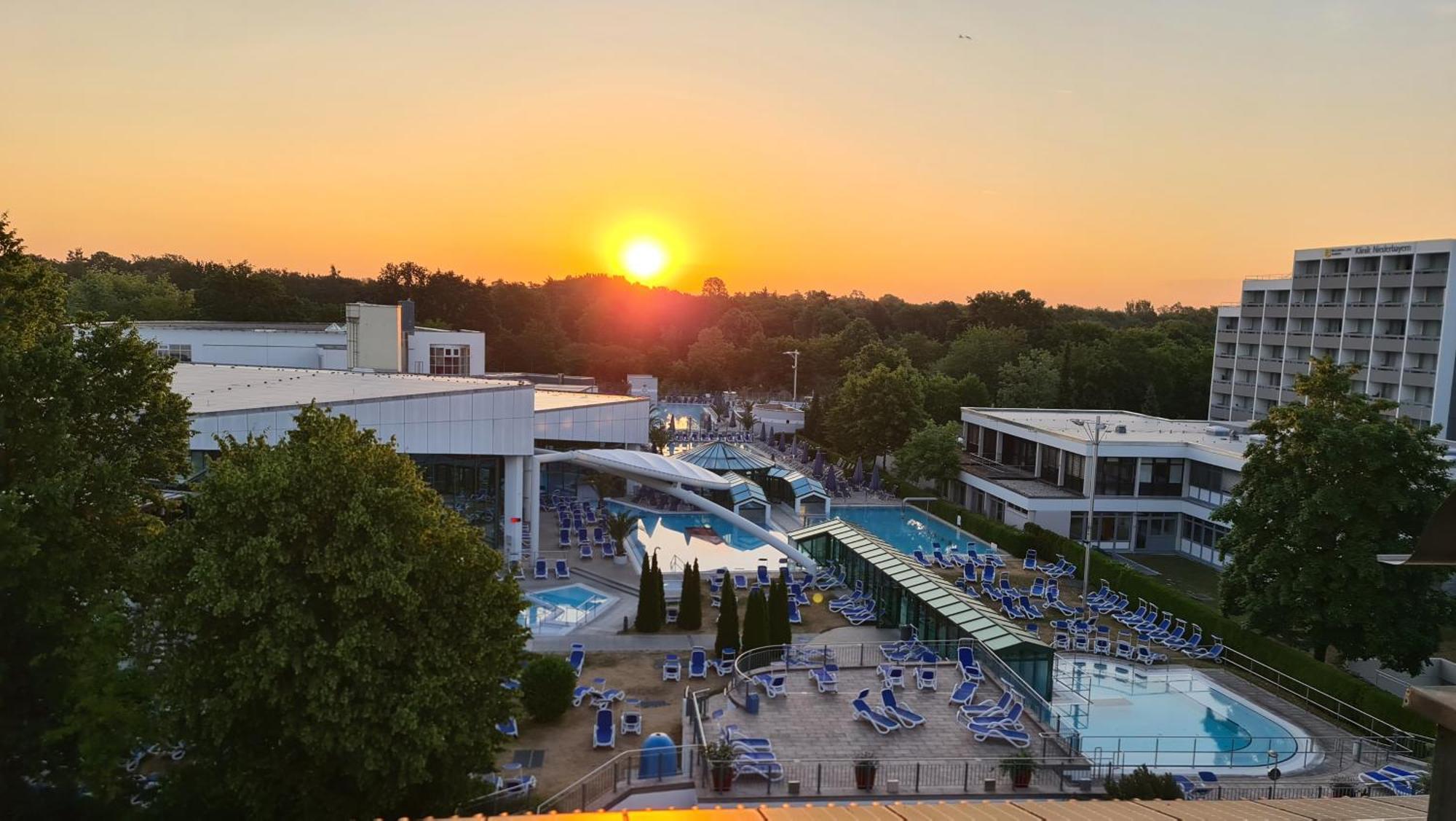 Thermenhotel Tannenhof - Ihr Wohlfuehl-Hotel Bad Füssing Zewnętrze zdjęcie
